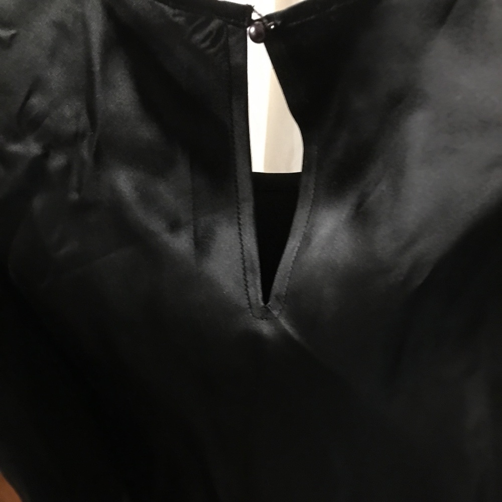 Color Works Satin Shell Top, Size Large - Picture 2 of 4